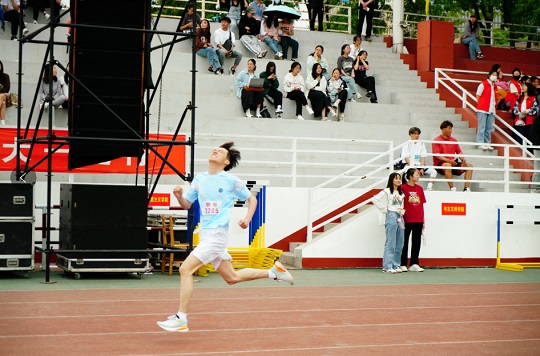 05d336bec55149219e4fa8fcaab7840c.jpg 303030.jpg