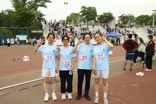 0c07490d67f04e9a8e5db334bb9f25de.jpg 111111.jpg